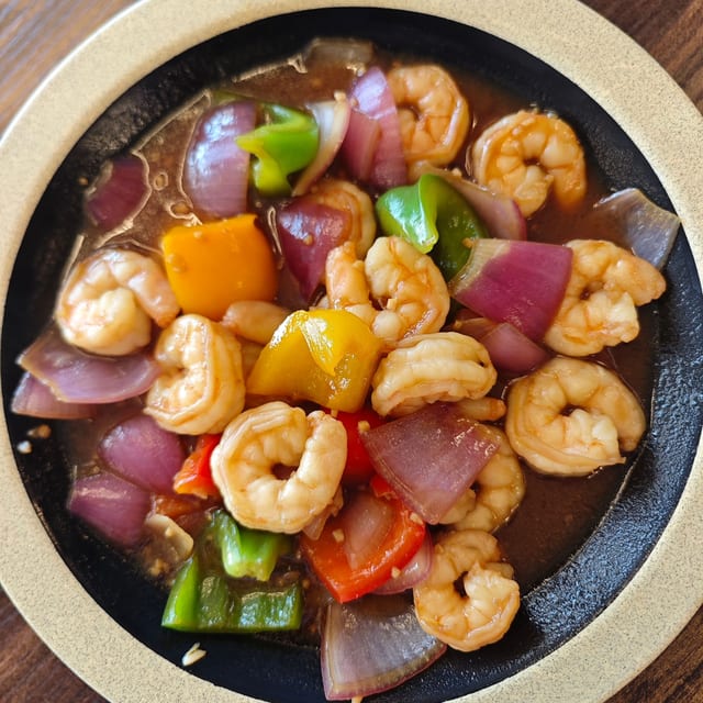 C04 Shrimp in Garlic Sauce.