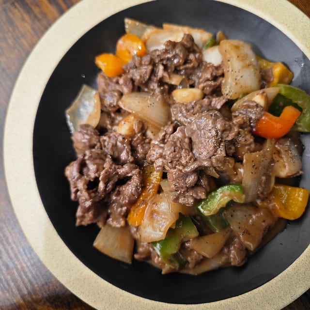 C03 Black Pepper Beef.