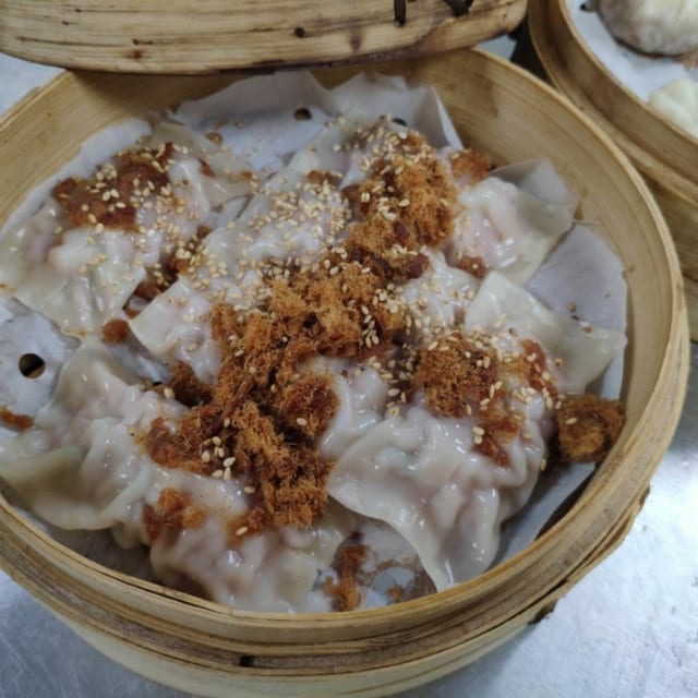 D04 Pork Floss Dumpling Rolls (6 pcs) ###.