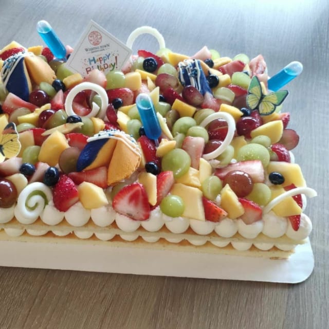 Rectangle Wishing Cake.