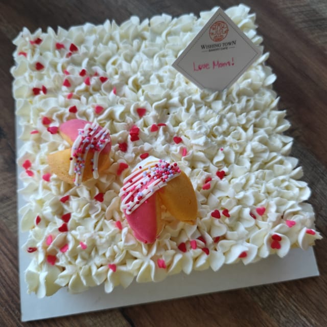 Lychee Chantilly Whole Cake.