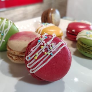 Macarons(4pcs)